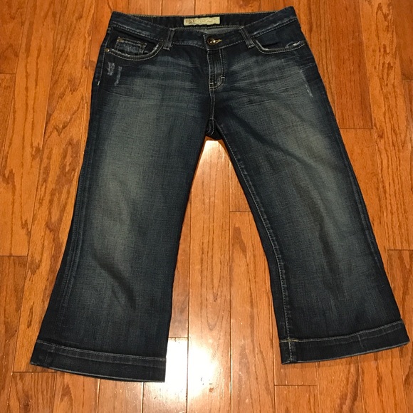 BKE lily capris. Brand new without tags. - Picture 1 of 6